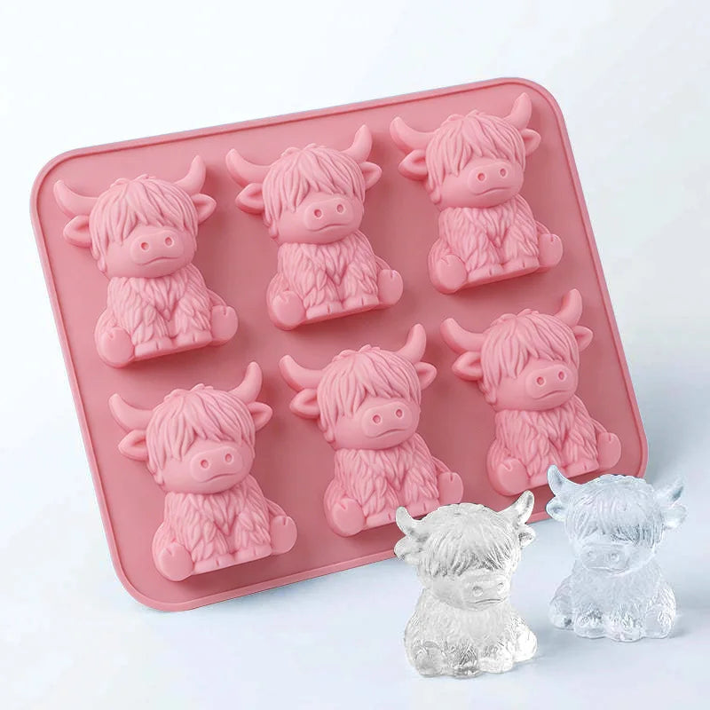 Cute Highland Cow Chocolate Ice Cube Mold Silicone Tray Cute 3D Ice for WhiskeyCocktails Beer & Drinks Reusable Silicone Molds